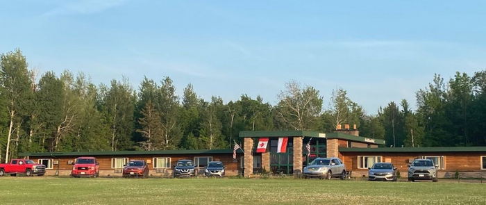 Silver Sands Hotel & RV Park (Silver Sands Motel) - Web Listing (newer photo)